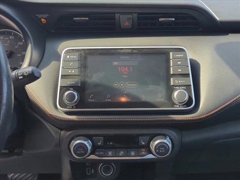 Used 2019 Nissan Kicks SR w/ SR Premium Package image 10