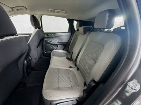 Used 2022 Ford Escape SE w/ Cold Weather Package image 23