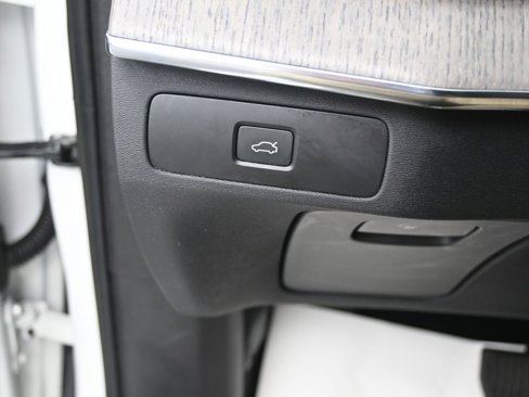 Certified 2023 Volvo XC90 B6 Ultimate image 15