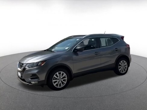 Used 2022 Nissan Rogue Sport SV w/ Technology Package image 4