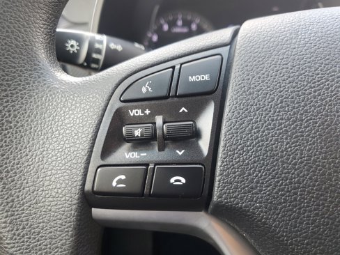 Used 2020 Hyundai Tucson Value w/ Winter Weather Package image 26