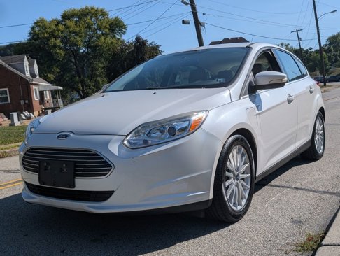 Used 2018 Ford Focus Electric Hatchback image 9