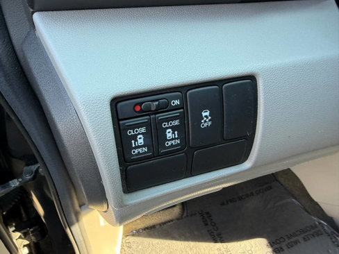 Used 2014 Honda Odyssey EX image 60