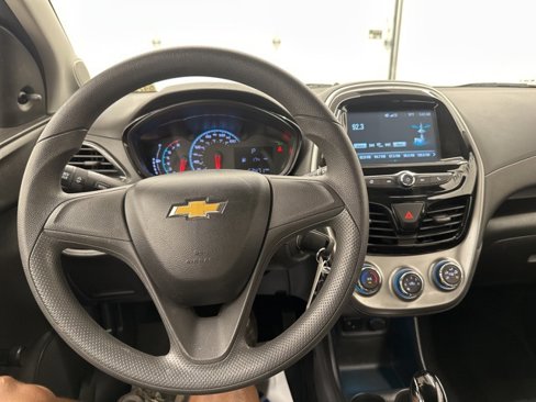 Used 2018 Chevrolet Spark LS image 23