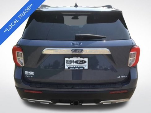 Used 2021 Ford Explorer XLT w/ Equipment Group 202A image 5