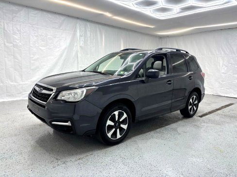 Used 2017 Subaru Forester 2.5i Premium w/ All-Weather Package image 7
