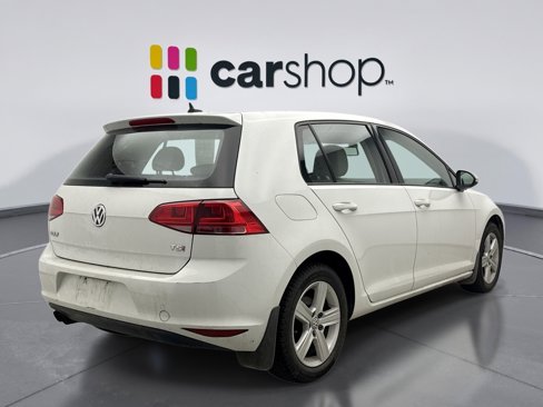 Used 2017 Volkswagen Golf Wolfsburg Edition image 4