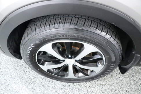 Used 2018 Kia Sorento EX image 11