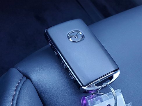 New 2025 MAZDA MAZDA3 s image 21