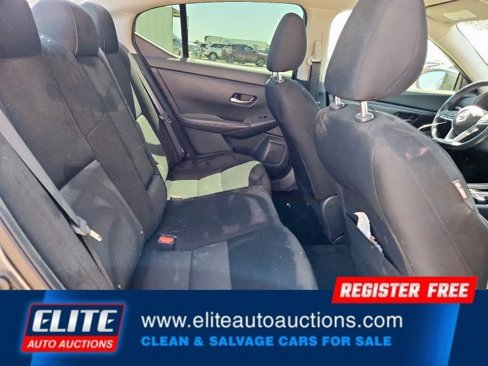 Used 2022 Nissan Sentra SV image 19