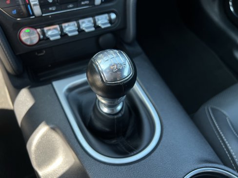 Used 2020 Ford Mustang GT Premium image 18