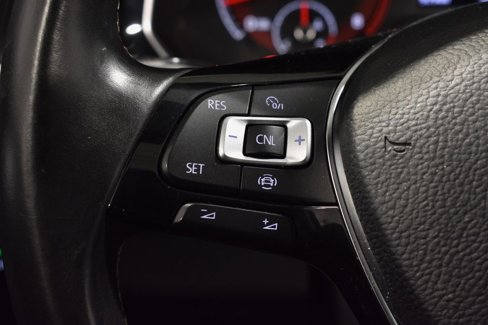 Used 2019 Volkswagen Jetta R-Line image 19