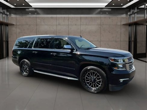 Used 2016 Chevrolet Suburban LTZ image 15
