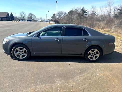 Used 2009 Chevrolet Malibu LS image 8