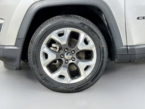 Used 2018 Jeep Compass Limited w/ Navigation Group image 35