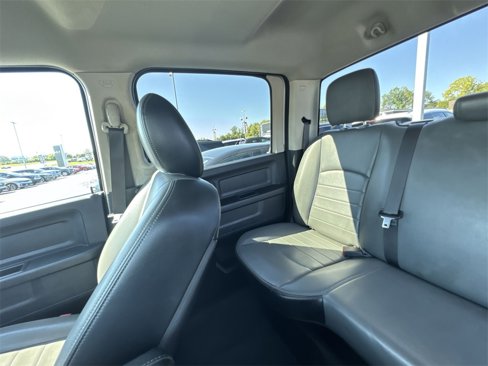 Used 2022 RAM 1500 Tradesman w/ Chrome Appearance Group image 12