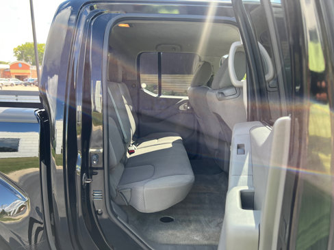 Used 2014 Nissan Frontier SV w/ SV Value Truck Package image 39