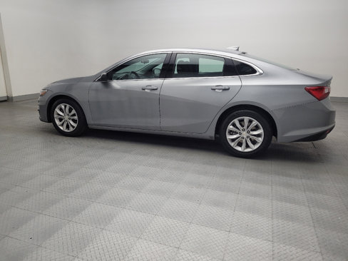 Used 2023 Chevrolet Malibu LT image 3