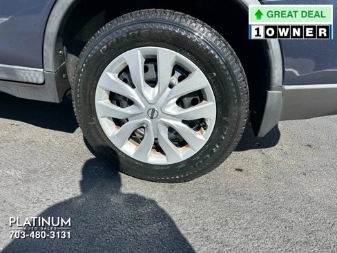 Used 2015 Nissan Rogue S image 27