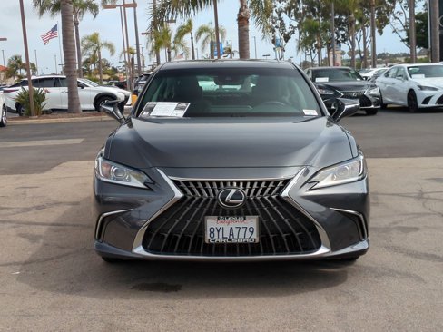 Used 2022 Lexus ES 350 image 2