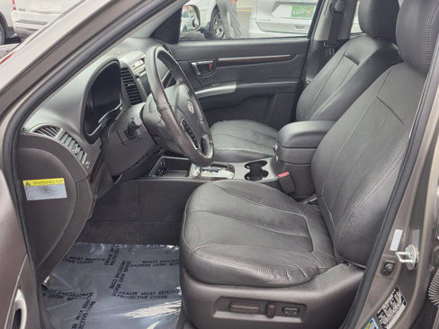 Used 2011 Hyundai Santa Fe Limited w/ Navigation Pkg 4 image 8
