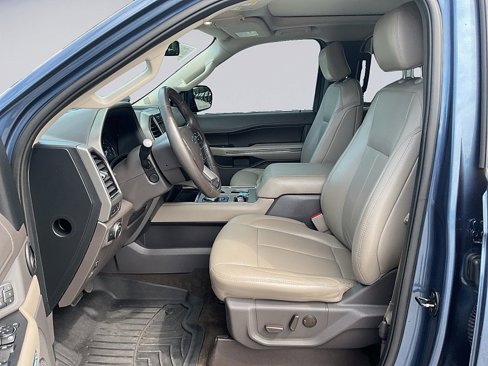Certified 2020 Ford Expedition XLT w/ Equipment Group 202A image 16