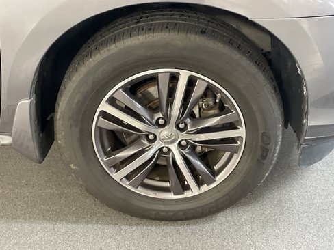 Used 2019 INFINITI QX60 Luxe w/ Essential Package image 6