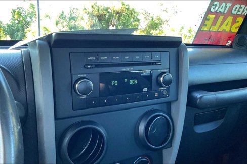 Used 2010 Jeep Wrangler Unlimited Sport image 20