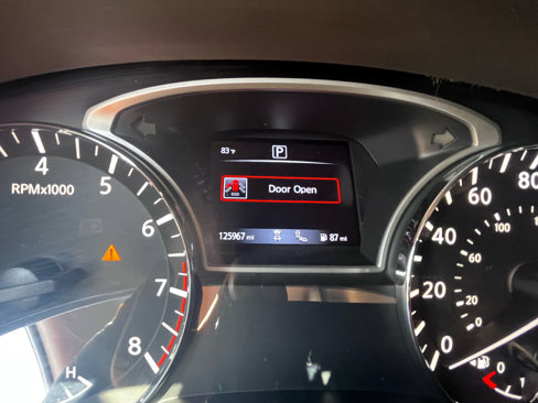 Used 2018 Nissan Pathfinder SV w/ SV Tech Package image 27