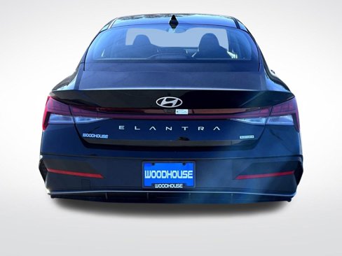 New 2025 Hyundai Elantra Blue image 7