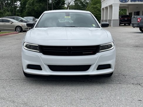 Used 2023 Dodge Charger SXT image 2