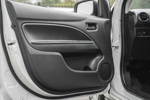 Used 2024 Mitsubishi Mirage ES image 31