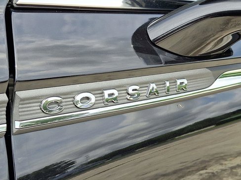 Used 2020 Lincoln Corsair Reserve w/ Equipment Group 201A image 32