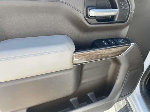 Used 2020 Chevrolet Silverado 1500 RST w/ All-Star Edition image 16