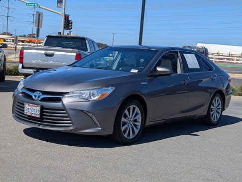 Used 2017 Toyota Camry XLE image 11