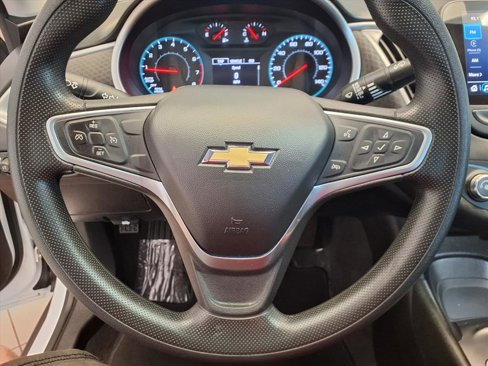 Used 2022 Chevrolet Malibu LS image 13