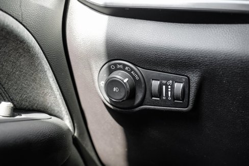 Used 2022 Jeep Compass Latitude image 41