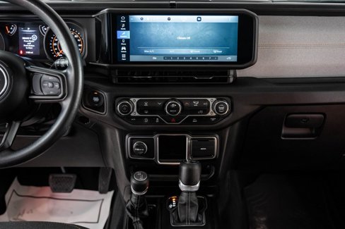Used 2024 Jeep Wrangler Sport image 32