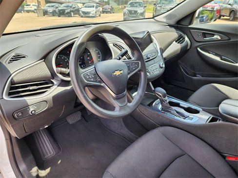 Used 2023 Chevrolet Malibu LT w/ Driver Confidence Package image 13