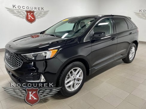 Used 2023 Ford Edge SEL w/ Convenience Package image 3