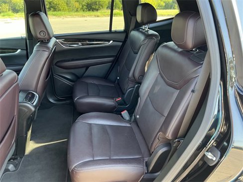 Used 2020 Cadillac XT6 Premium Luxury image 28