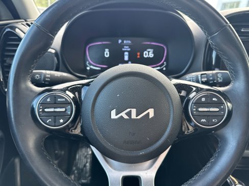 Used 2023 Kia Soul EX image 24