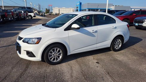 Used 2020 Chevrolet Sonic LT w/ Convenience Package image 4