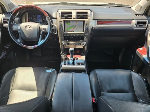 Used 2018 Lexus GX 460 Premium image 10