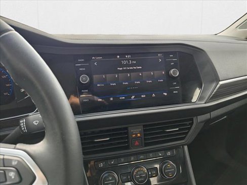 Certified 2024 Volkswagen Jetta SEL image 11