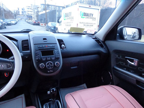 Used 2013 Kia Soul + image 29