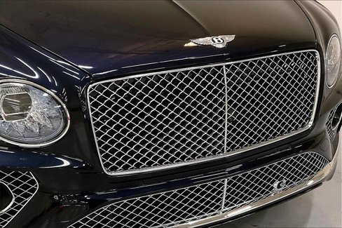 Used 2022 Bentley Bentayga image 32