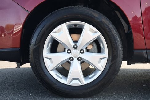 Used 2015 Subaru Forester 2.5i Premium w/ All-Weather Package image 8