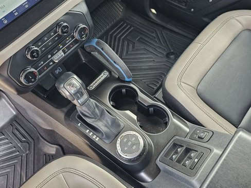 Used 2022 Ford Bronco Wildtrak image 22
