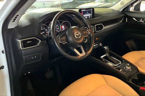 Used 2020 MAZDA CX-5 Touring image 17